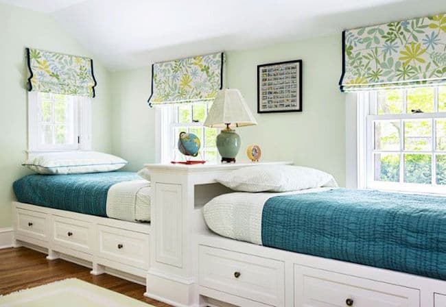 How To Arrange 2 Twin Beds In A Small Room Perfectly? 9 Perfect Tips