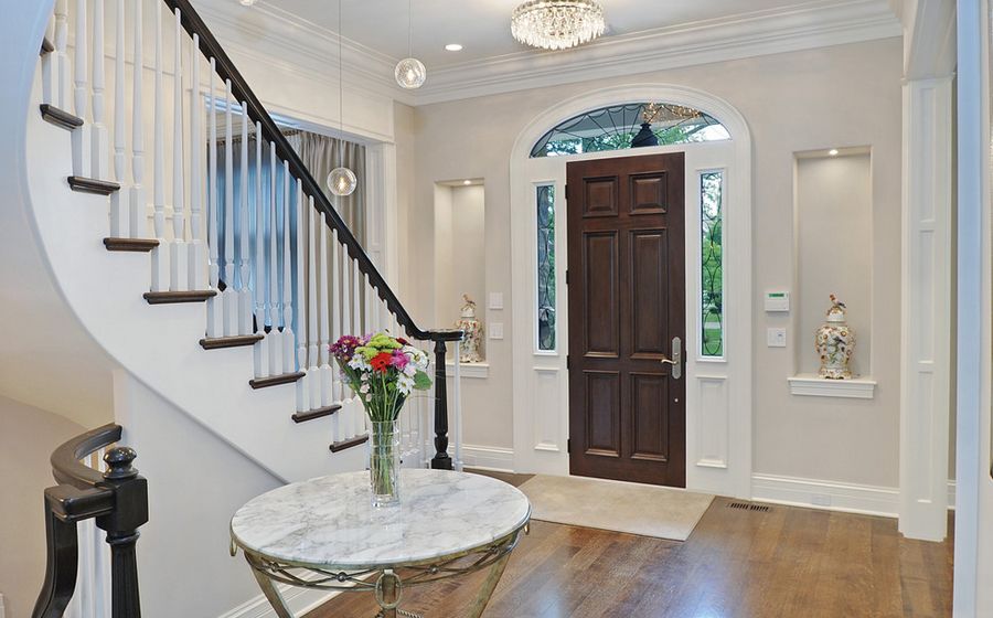What Is A Foyer? How To Decorate It?
